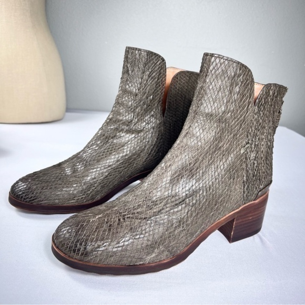 Franco Sarto Womens Zelma Ankle Boots 10M Green Brown Snakeskin Leather